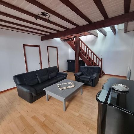 Appartement En Centre-Ville Aurillac Exteriör bild